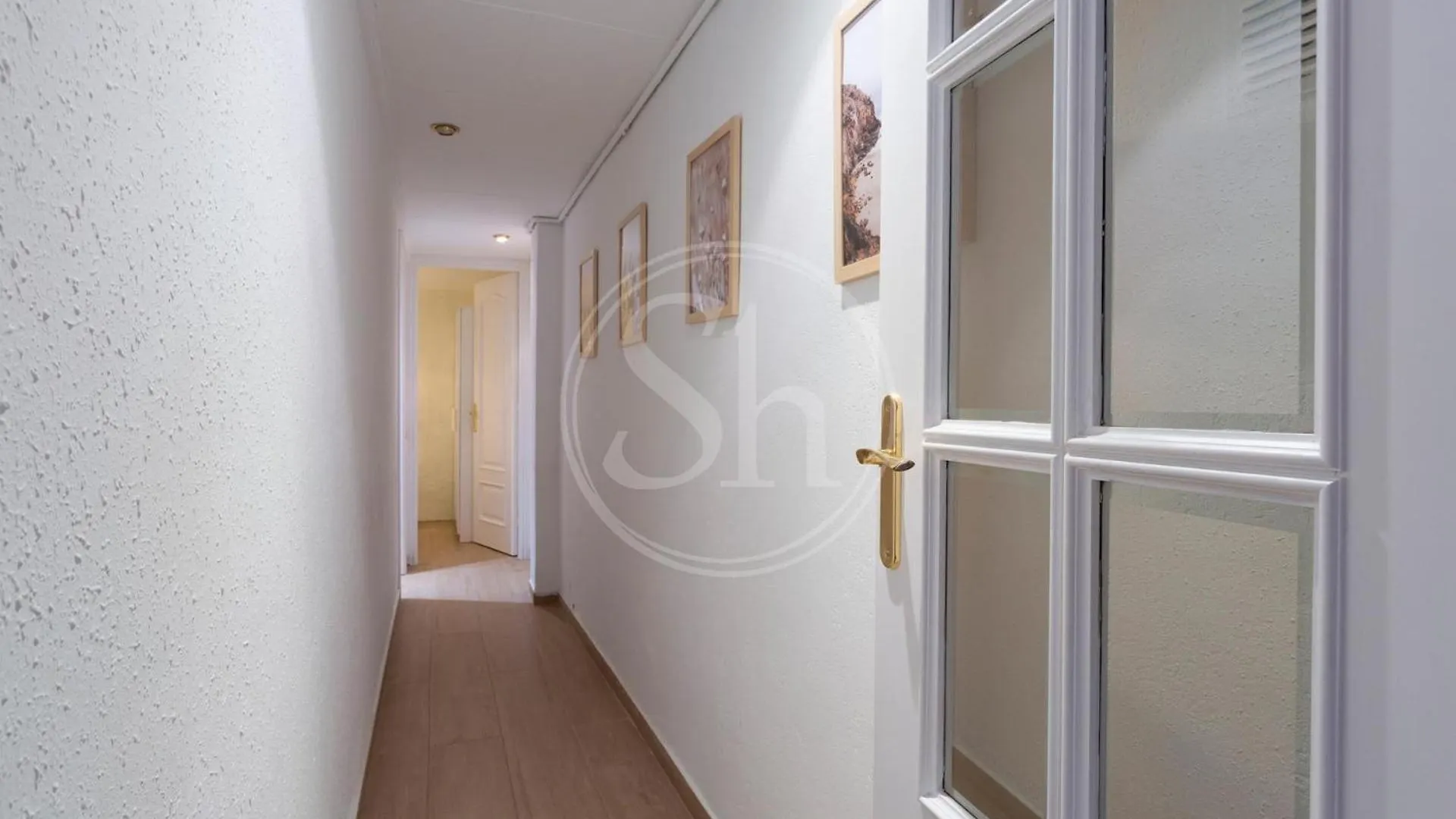 アパート Practico Apartamento Cerca De Estacion De Sants バルセロナ スペイン