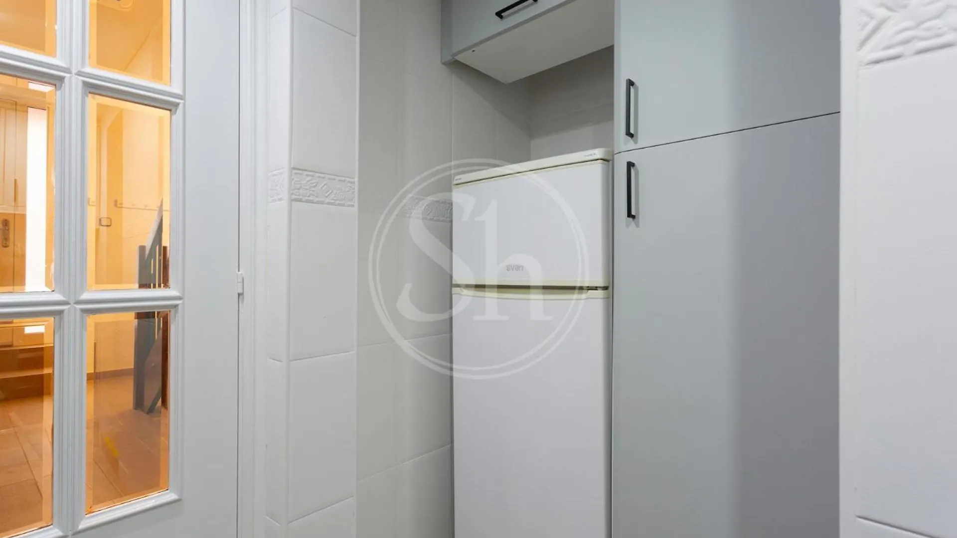 Practico Apartamento Cerca De Estacion De Sants バルセロナ アパート