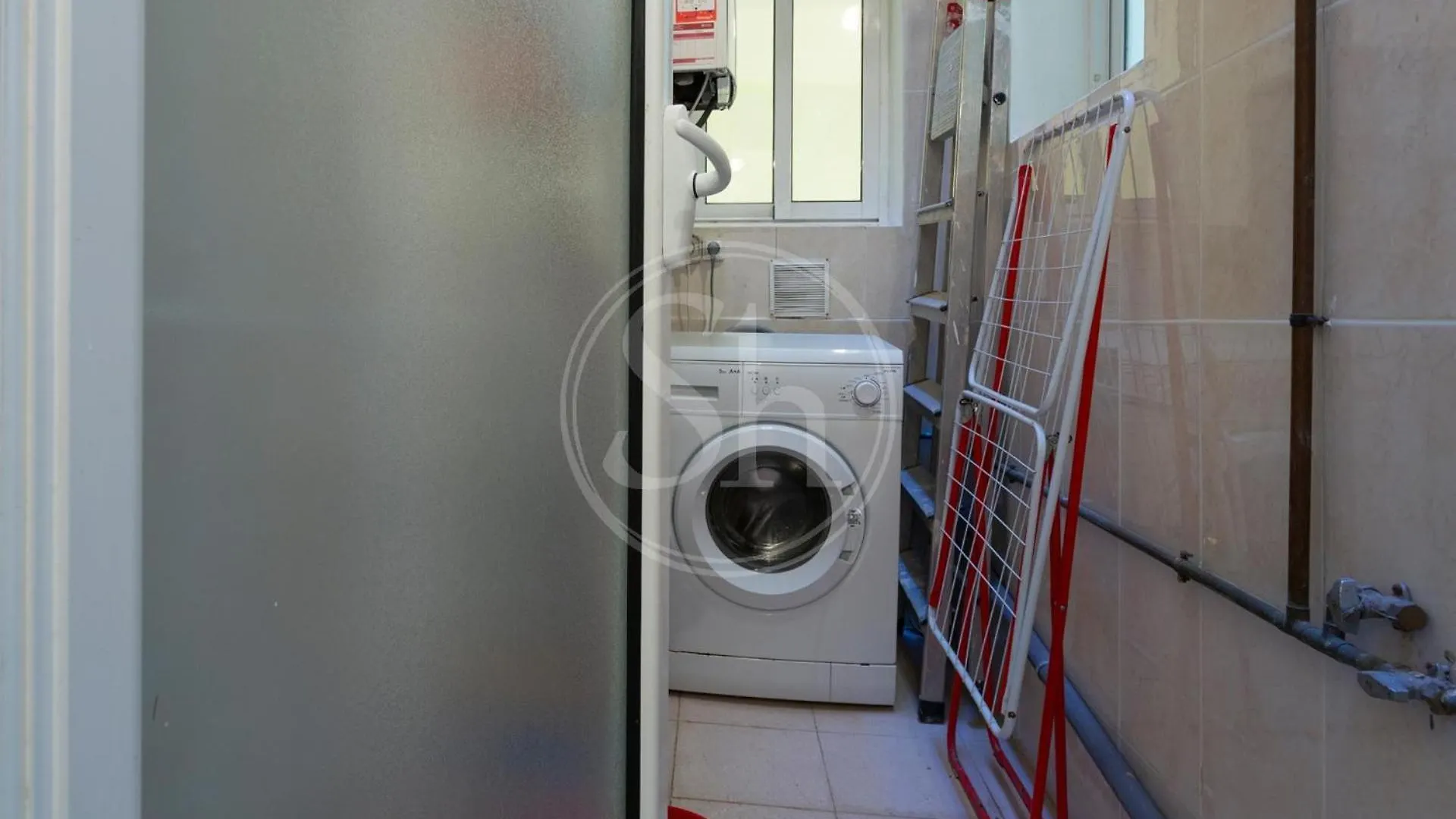 Practico Apartamento Cerca De Estacion De Sants バルセロナ